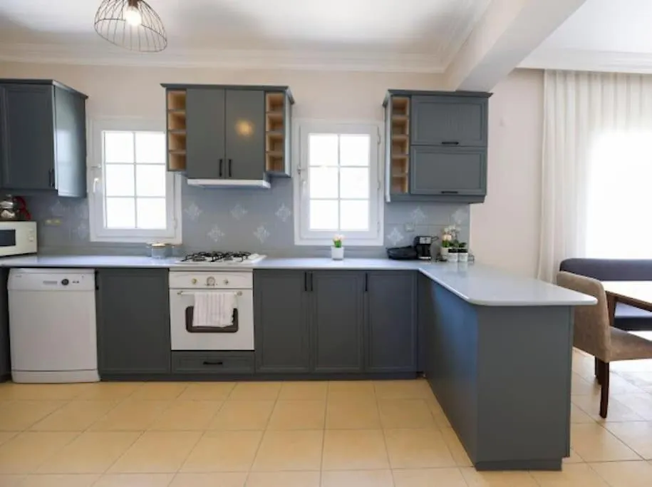 פאטהיה Villa Derin Su