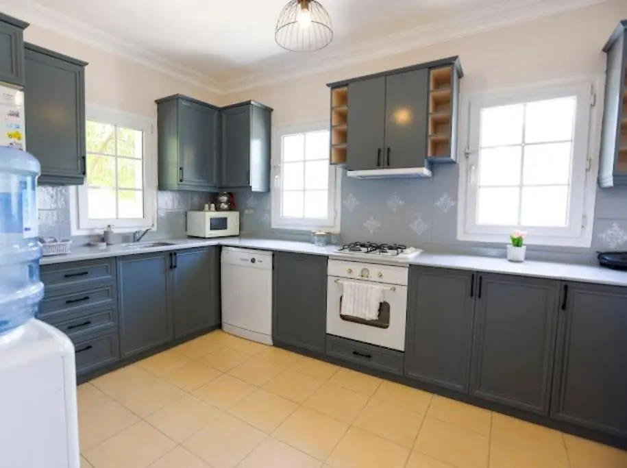 פאטהיה Villa Derin Su